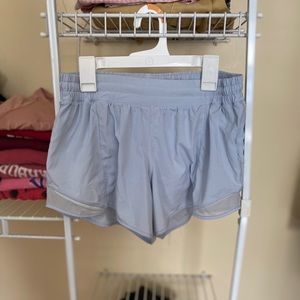 Lululemon hottie hot short